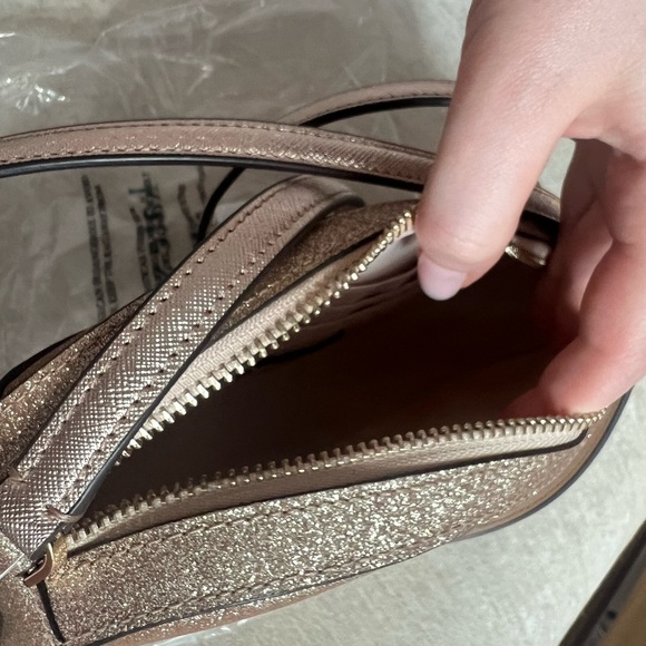 Kate Spade sparkly gold crossbody - Picture 3 of 6